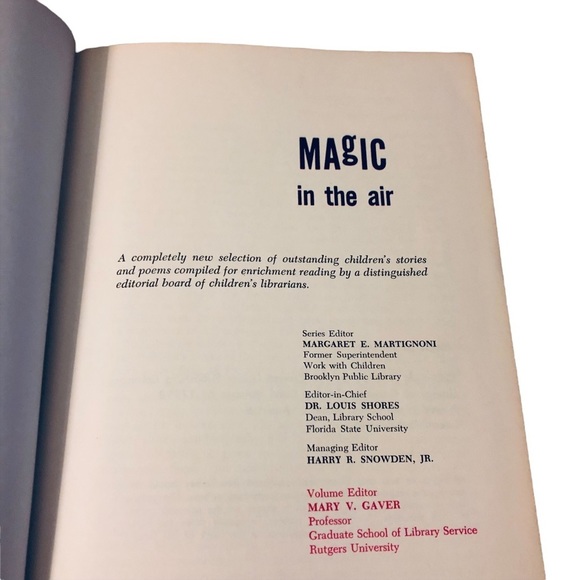 THE Young Folks Shelf of Books volume 3 Magic in the Air - Picture 3 of 10